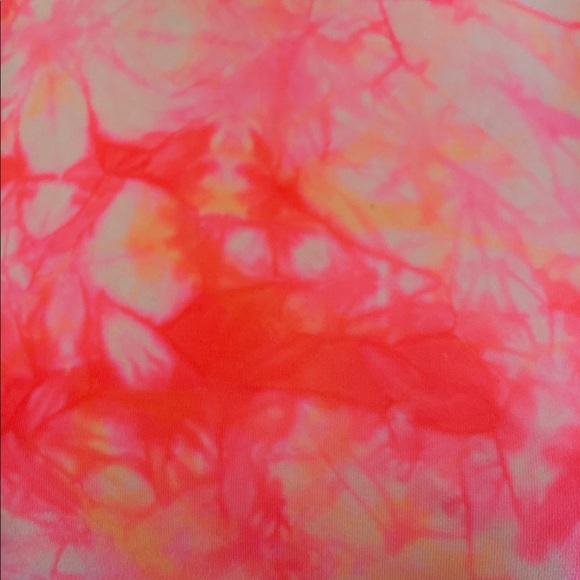 Lululemon Energy Bra High Neck LongLine Coral /Pink /Yellow Floral $58 NWOT - Picture 2 of 9